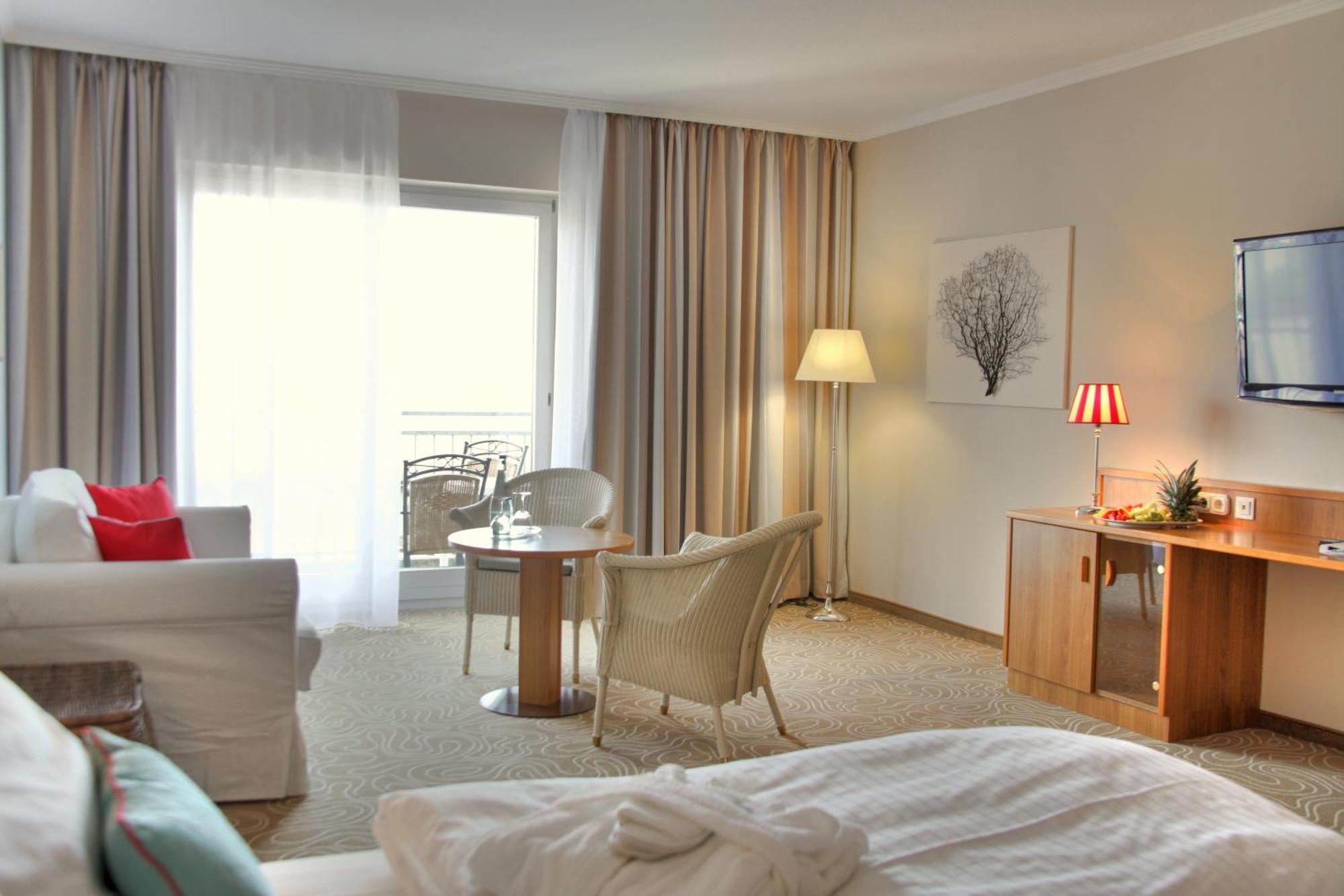 Mein Strandhaus - Hotel, Restaurant & Schwimmbad Timmendorfer Strand Εξωτερικό φωτογραφία